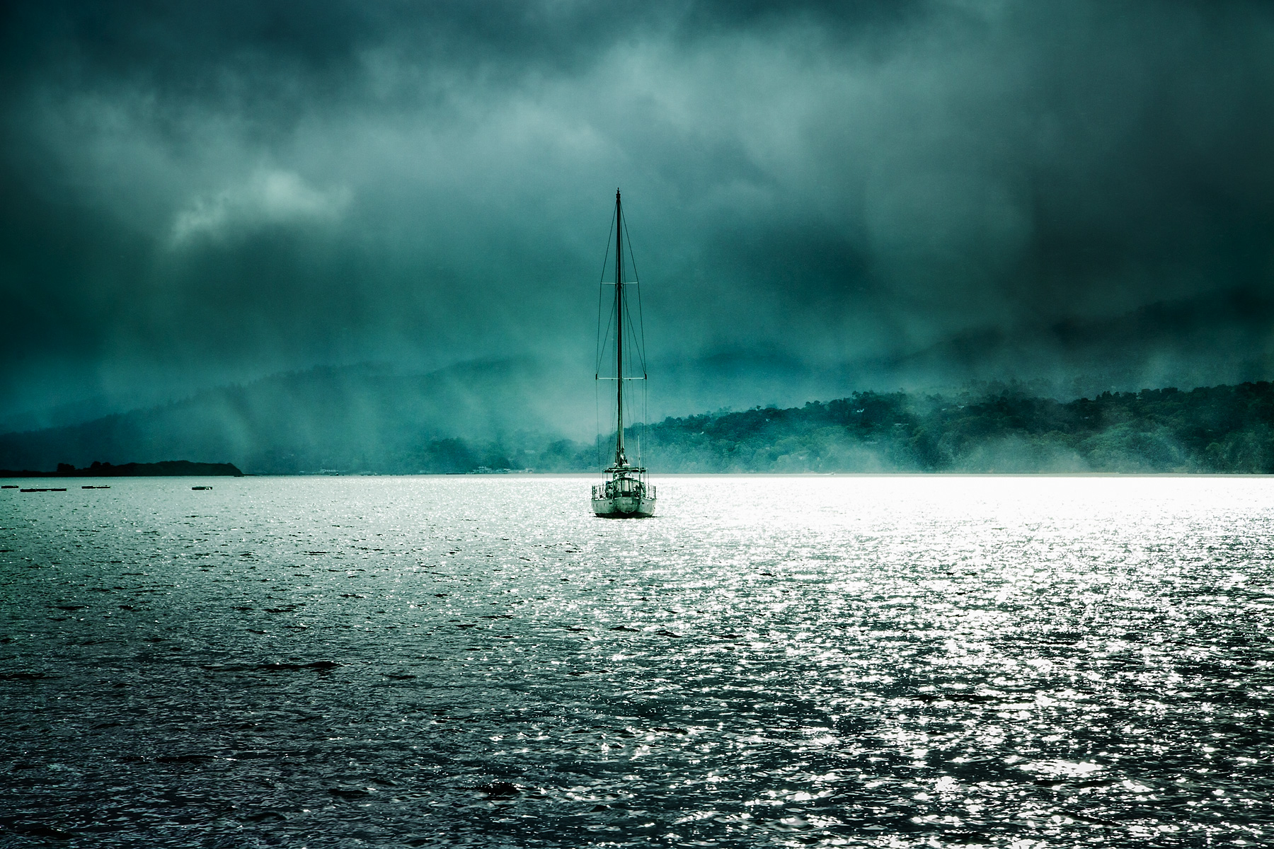 coastal_boat-stephen-austin-welch-director-photographer